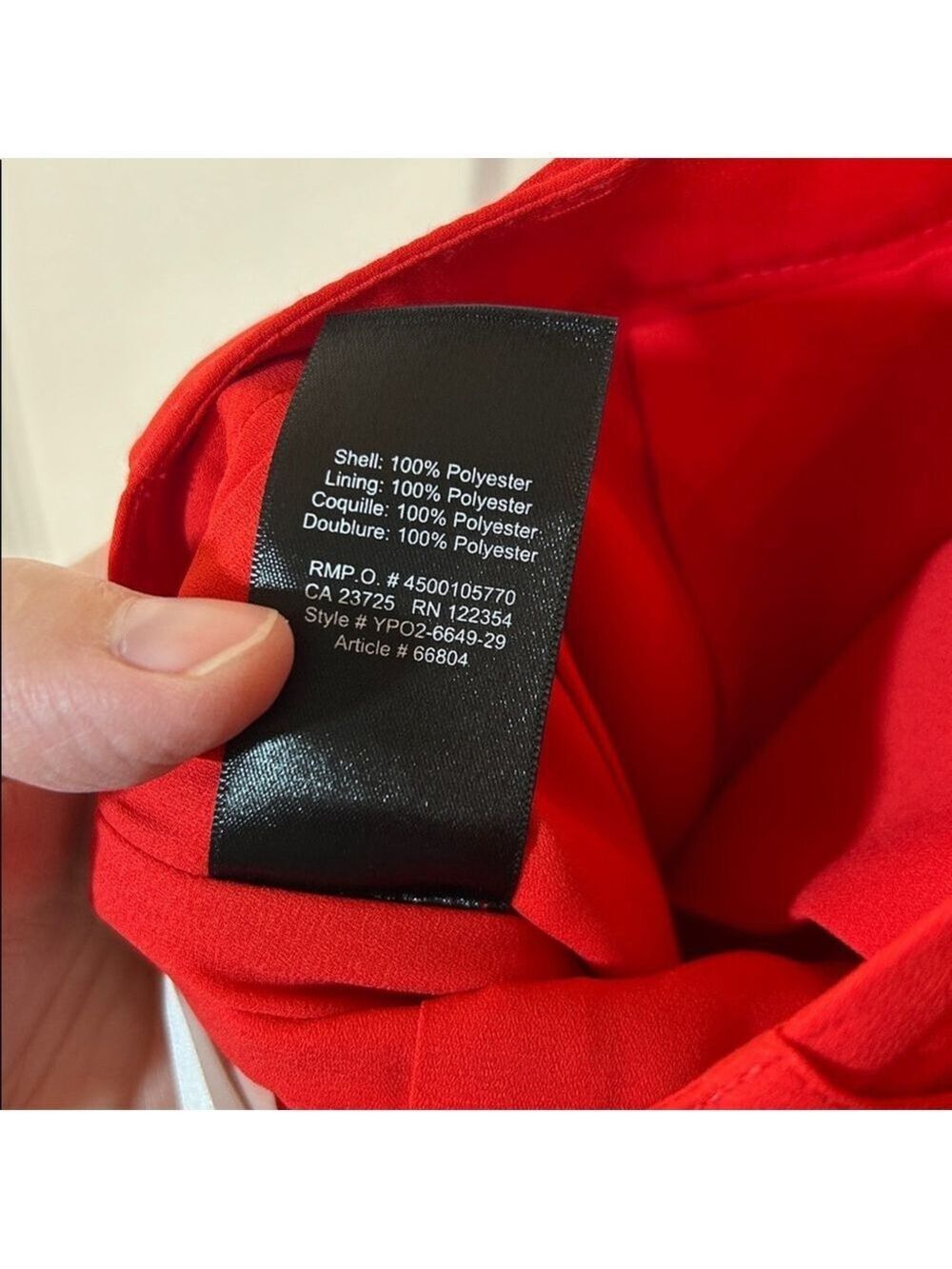 Aritzia Sunday Best Westley flame scarlet red shorts missing belt size 4 - Picture 9 of 9